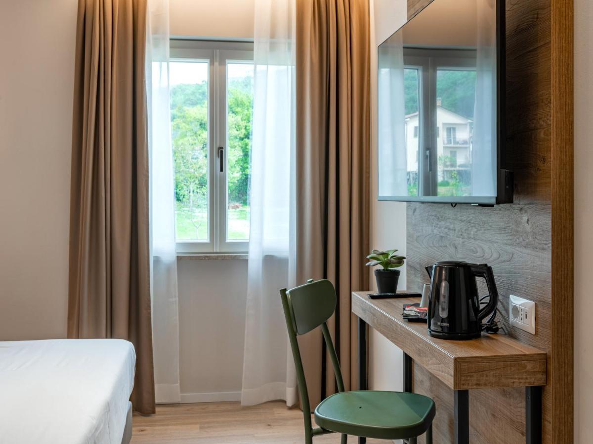 Catignano Hotel グッビオ エクステリア 写真