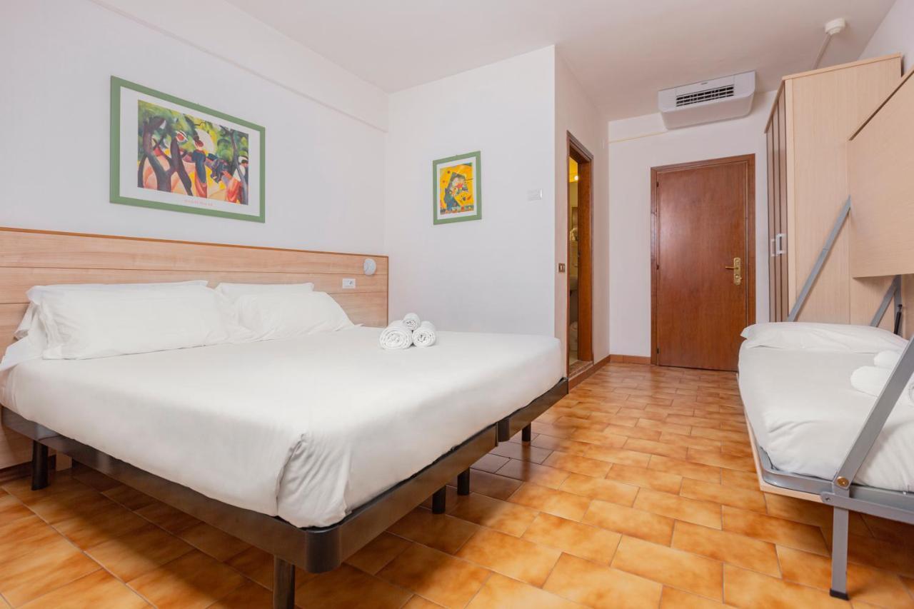 Catignano Hotel グッビオ エクステリア 写真